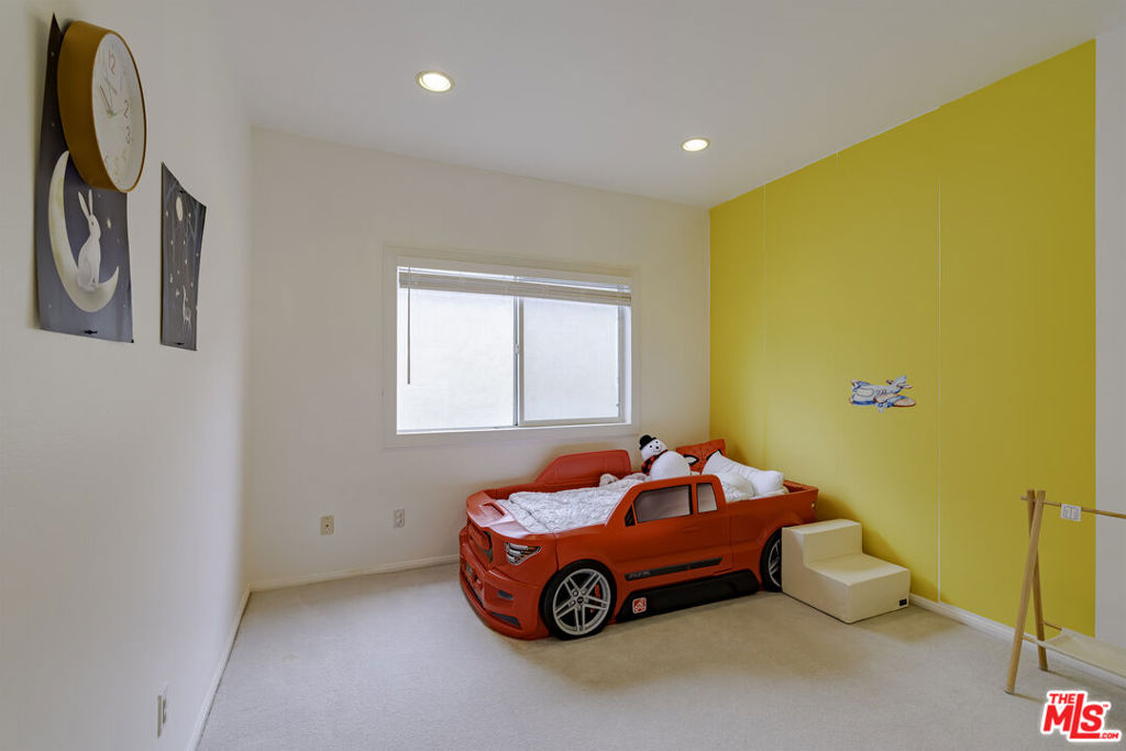 MLS #25534371 image #11