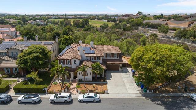 13226 Ireland Ln, San Diego CA: https://media.crmls.org/mediaz/becfe118-06c5-41b6-9aac-f6dfbd949293.jpg