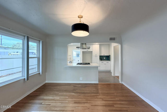 Detail Gallery Image 3 of 41 For 431 Deodar Ave, Oxnard,  CA 93030 - 3 Beds | 2 Baths