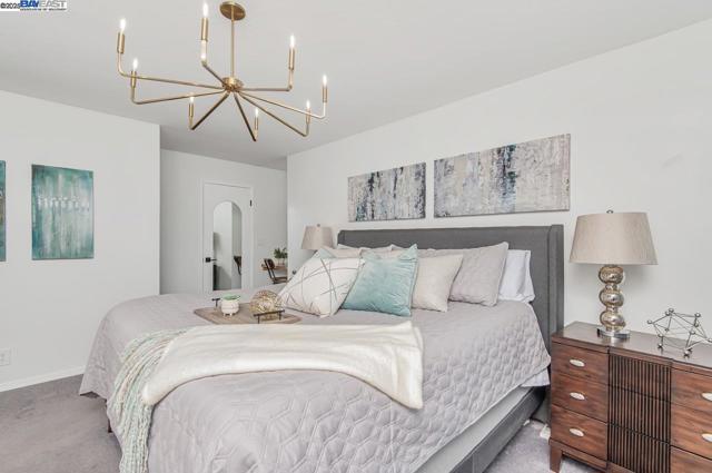6767 Taffy Ct, Pleasanton CA: https://media.crmls.org/mediaz/bed27fb6-a42e-464f-b4ef-01979c345040.jpg