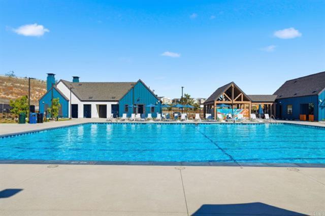 Detail Gallery Image 31 of 32 For 2332 Trevi Cir, Chula Vista,  CA 91913 - 4 Beds | 3 Baths