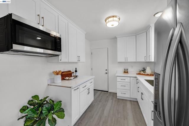 Image 17 of 30 For 2226 Vegas Ave