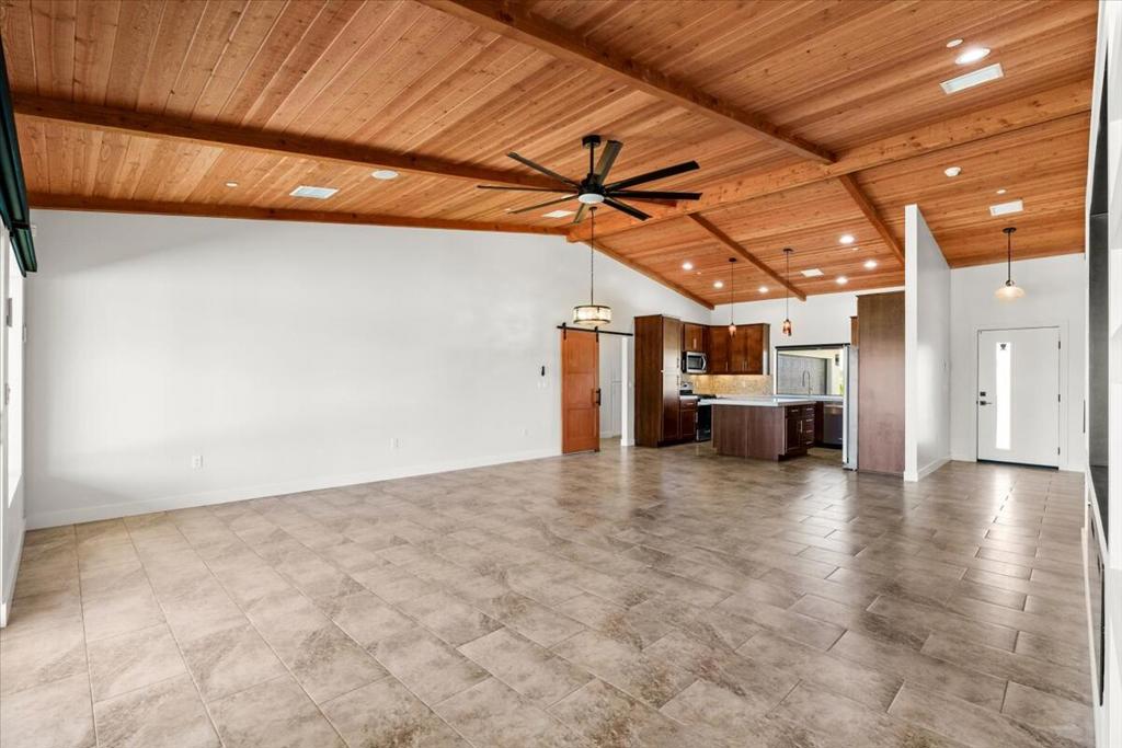 MLS #219138034PS image #6