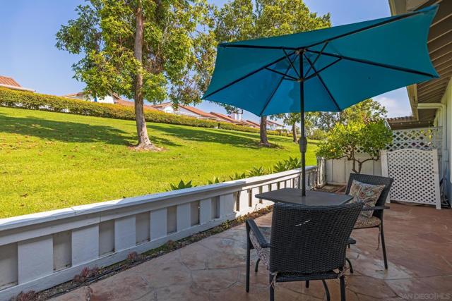4676 Barcelona Way, Oceanside CA: https://media.crmls.org/mediaz/bed4a182-61d0-4187-80fc-9e80913446b9.jpg