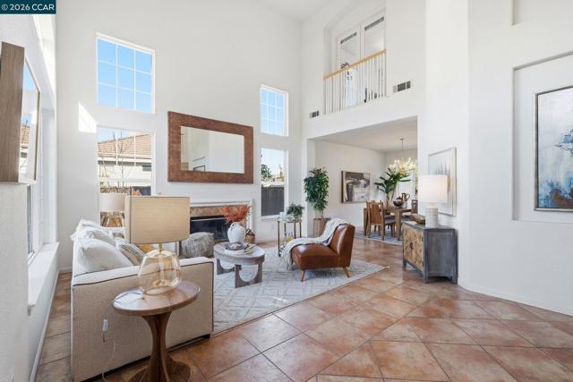 Image 13 of 59 For 868 Deer Spring Cir