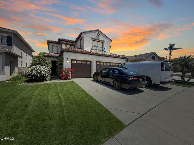 4353 Camino De Las Estrellas, Newbury Park CA: https://media.crmls.org/mediaz/bed98acb-917b-4d87-9596-a8f297c5bedb.jpg