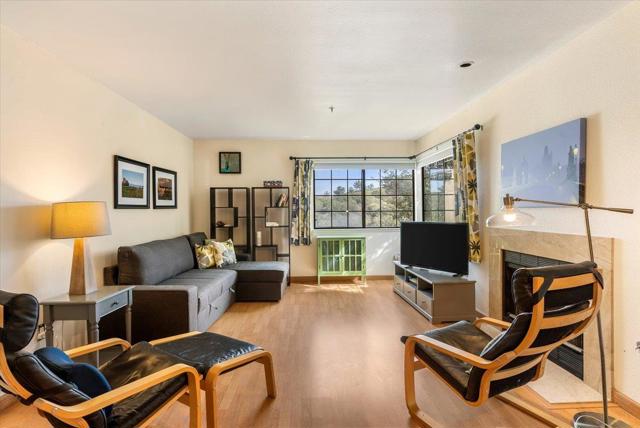 241 Quail Run Court, Monterey CA: https://media.crmls.org/mediaz/beda42b9-7b20-4be3-a7a5-b82a0395a41e.jpg