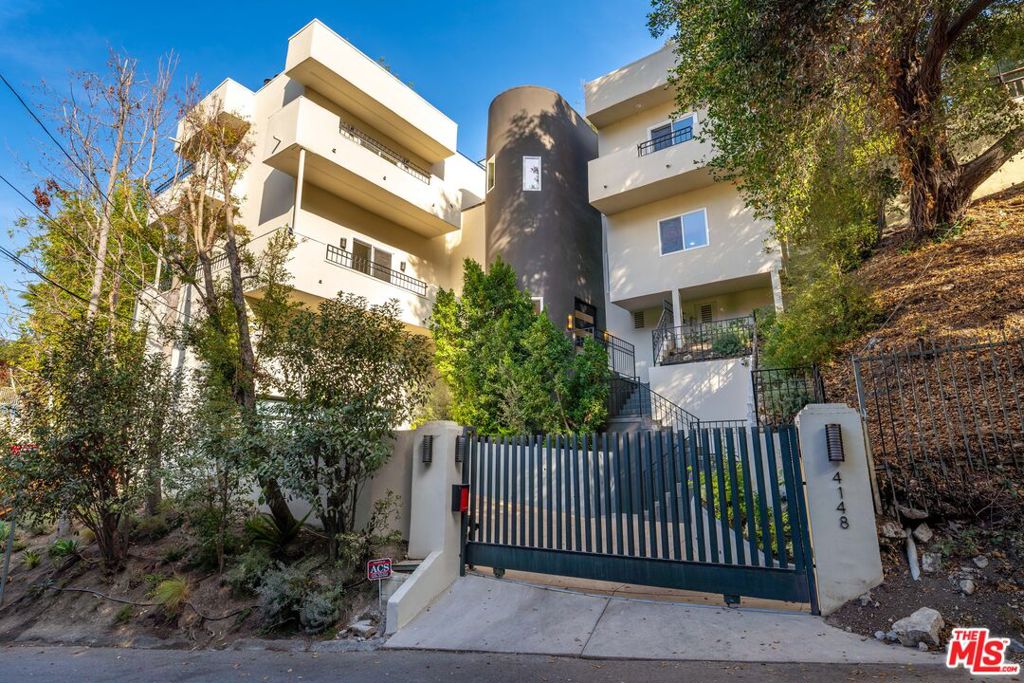 4148 Sunswept Drive