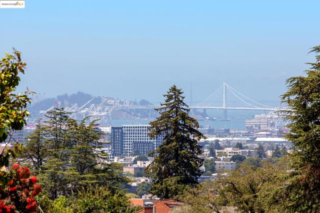 1145 Mandana Blvd, Oakland CA: https://media.crmls.org/mediaz/bedadde5-d556-444a-8c46-6c63ba8557ac.jpg
