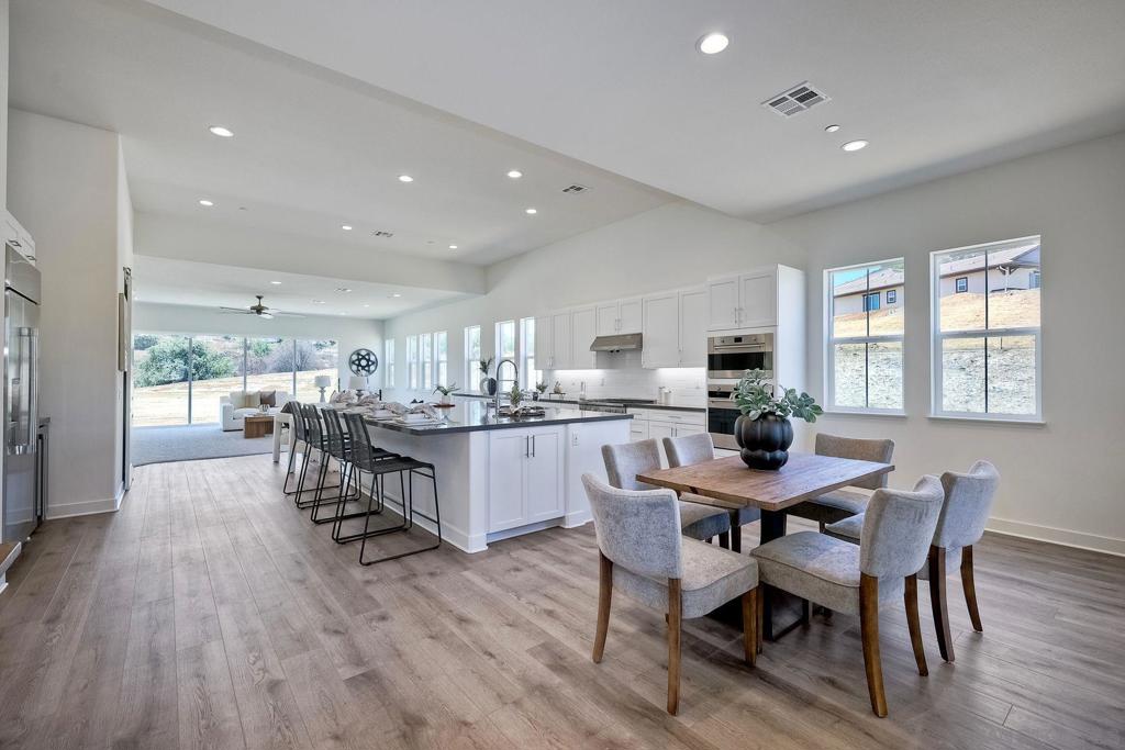 29568 Viking View Ln
