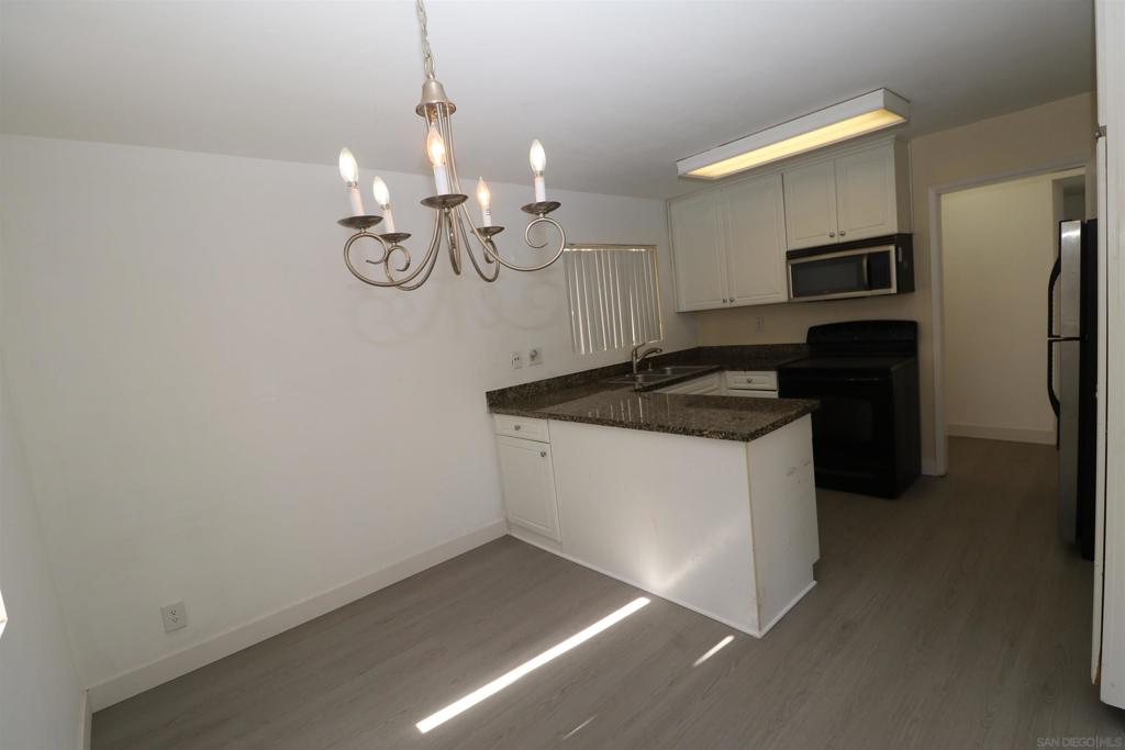 17081 Bernardo Dr - photo 6