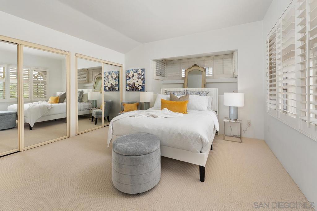 MLS #250037432SD image #30