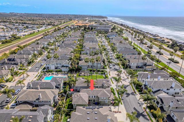 7040 Whitewater Street, Carlsbad CA: https://media.crmls.org/mediaz/bedf38b7-6252-4f8d-a4a9-abc7d9f6bc47.jpg
