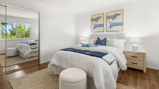 760 La Mesa Drive, Portola Valley CA: https://media.crmls.org/mediaz/bedf4c1c-37fa-4984-a0d8-c09d12424166.jpg