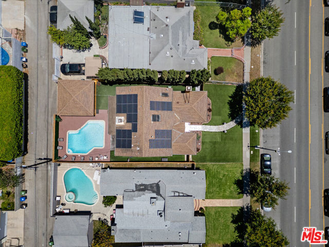 5183 Obama Boulevard, Los Angeles CA: https://media.crmls.org/mediaz/bedf61b5-f25c-4919-a699-9e89b22dd562.jpg