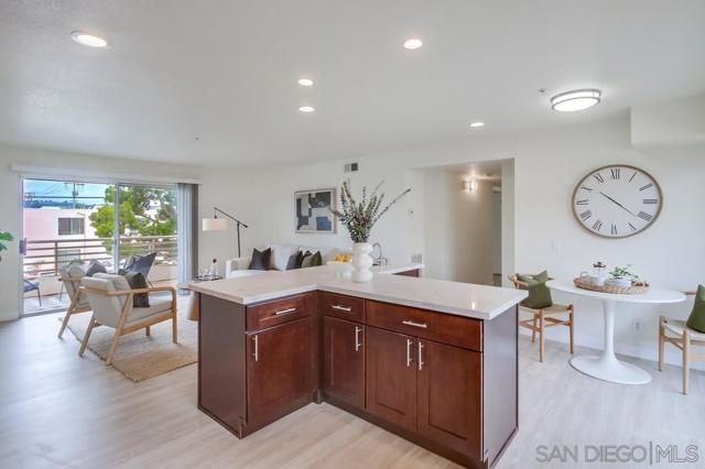 MLS #250039242SD image #30