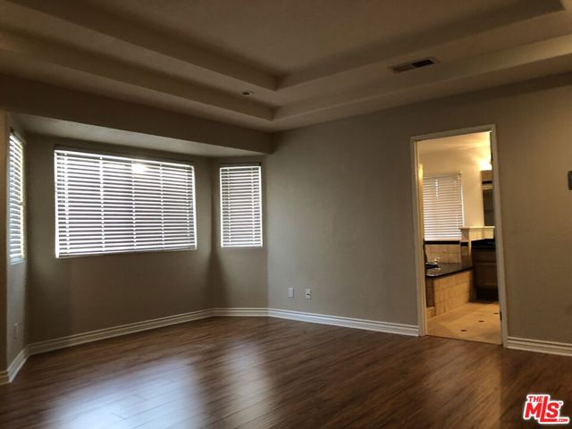 10723 Ridge Canyon Road, Rancho Cucamonga CA: https://media.crmls.org/mediaz/bee23a6e-8c7d-4d64-8aac-93f2b159a5f6.jpg
