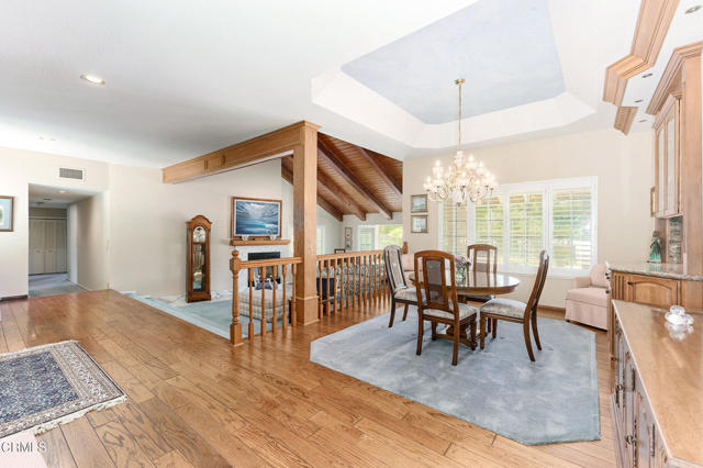 11616 E Las Posas Road, Camarillo CA: https://media.crmls.org/mediaz/bee31d87-84a4-42dc-b48f-db8cc3dd1071.jpg