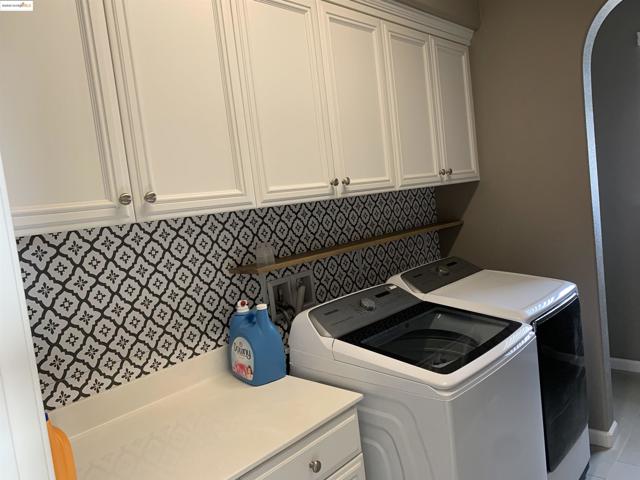 8047 Westport Circle, Discovery Bay CA: https://media.crmls.org/mediaz/bee3492b-8f92-4111-aa5e-278b867f75a4.jpg