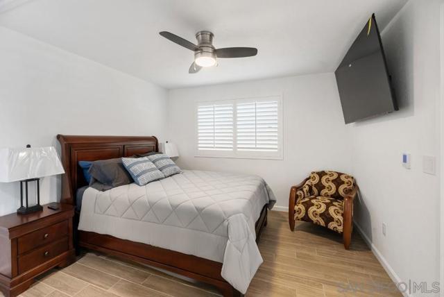 2057 Felspar St, San Diego CA: https://media.crmls.org/mediaz/bee41616-29c4-4004-bcaf-0293929ec741.jpg