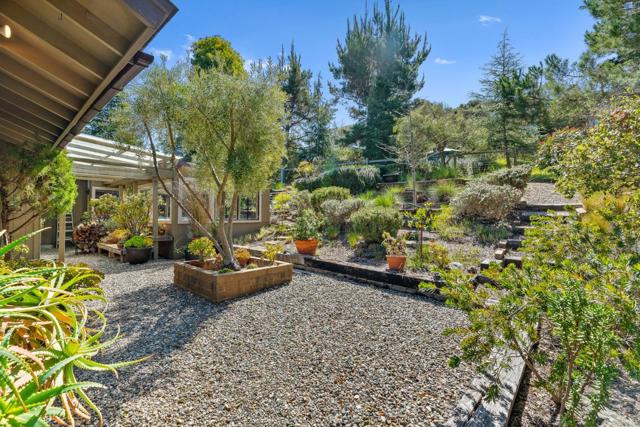 17 Calera Canyon Road,  CA: https://media.crmls.org/mediaz/bee59f7f-ab88-4639-a846-3efcf114f4c5.jpg