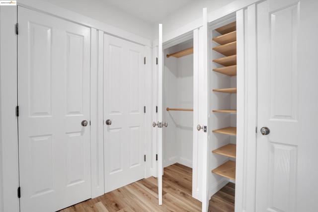 17 Pomo Ct, Napa CA: https://media.crmls.org/mediaz/bee7799d-4ca4-4990-9c0c-f64961716235.jpg