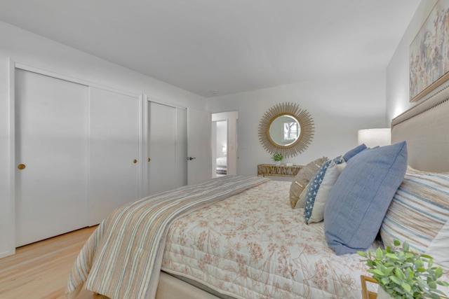 208 Ravenswood Avenue, Menlo Park CA: https://media.crmls.org/mediaz/bee81b34-fcdd-4e3a-b03d-df7b2e5abdaa.jpg