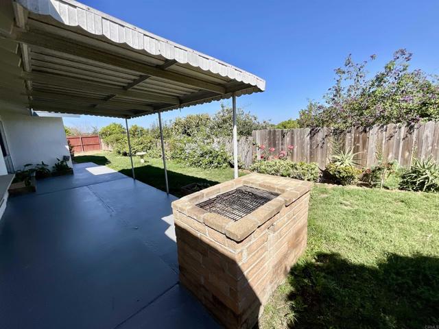 Detail Gallery Image 43 of 49 For 3128 Governor Dr, San Diego,  CA 92122 - 4 Beds | 2 Baths