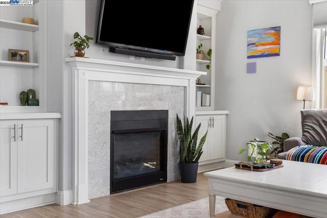 3015 E Bayshore Road #423, Redwood City CA: https://media.crmls.org/mediaz/beea0683-b2ae-4ecf-90eb-4c447078347b.jpg