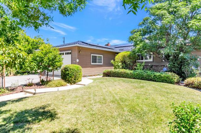 6290 Lillian Way, San Jose CA: https://media.crmls.org/mediaz/beea0c09-4e84-4d7e-b9e1-8908dc05759f.jpg