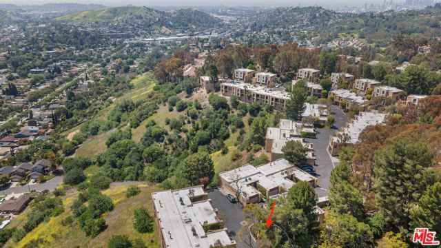 712 Vallejo Villas, Los Angeles CA: https://media.crmls.org/mediaz/beea509d-faee-4e1c-84c3-3b3a201e164c.jpg
