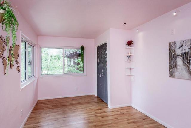 21721 Summit Road, Los Gatos CA: https://media.crmls.org/mediaz/beea8ba4-4f34-470b-9aa8-ffcaaa19dc6d.jpg