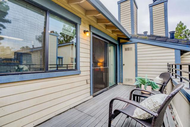 Image 35 of 50 For 6047 Joaquin Murieta Ave  F