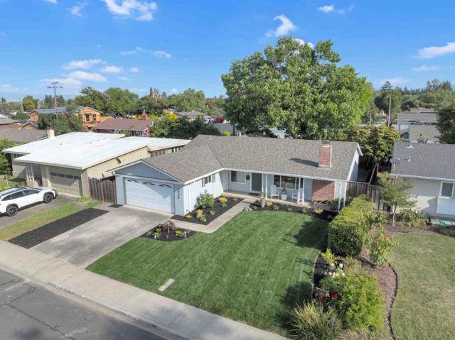 2436 Armstrong Place, Santa Clara CA: https://media.crmls.org/mediaz/beeb46ef-76bb-4927-a601-85e906b91396.jpg