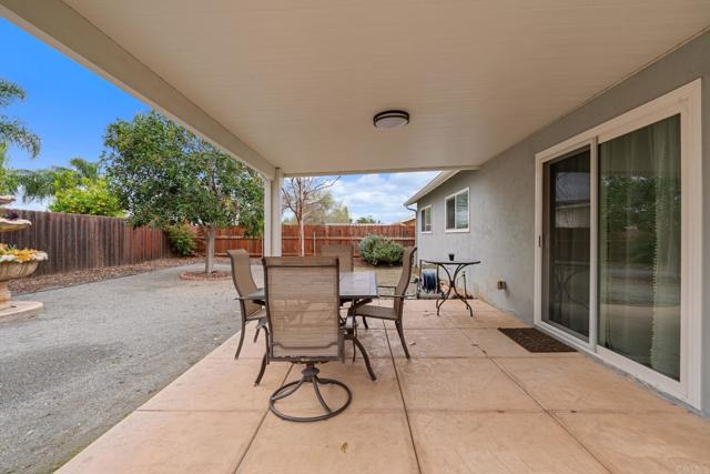 Detail Gallery Image 19 of 27 For 1250 N Ivy St, Escondido,  CA 92026 - 3 Beds | 1/1 Baths