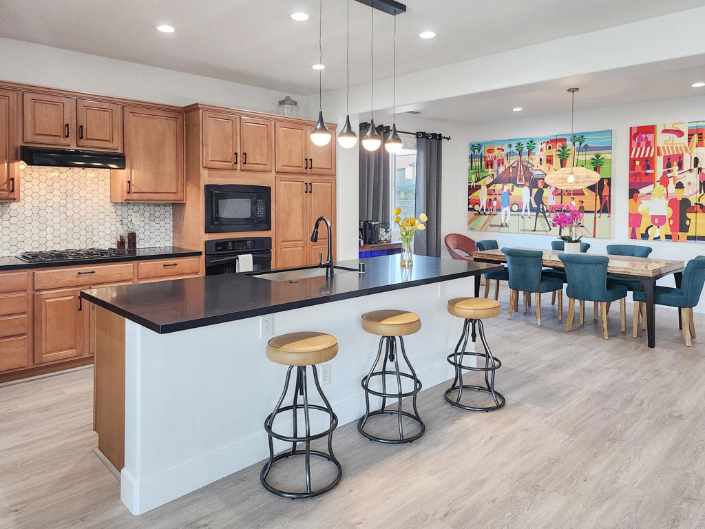 MLS #219131255DA image #3