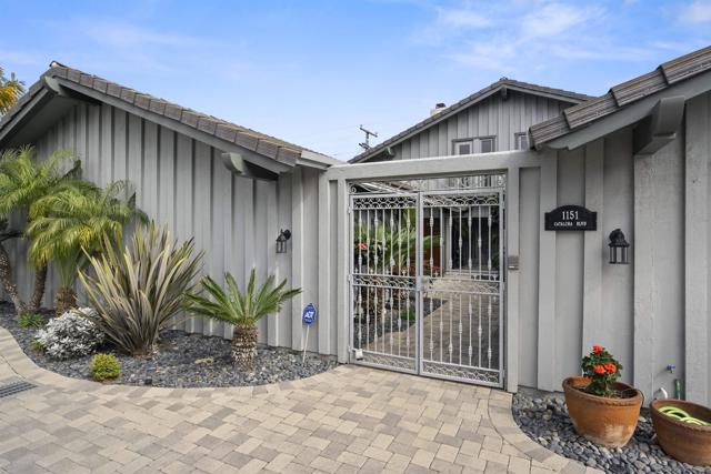 1151 Catalina Boulevard, San Diego CA: https://media.crmls.org/mediaz/beede121-2e52-4e0f-8db9-8ecc9b2535ac.jpg