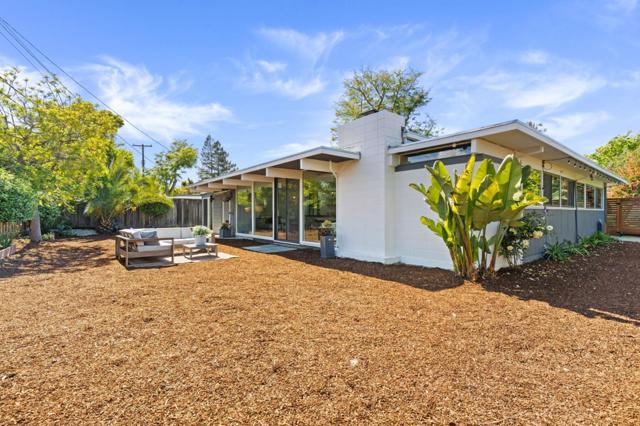 3726 Carlson Circle, Palo Alto CA: https://media.crmls.org/mediaz/beee1d42-2222-47ed-97c4-bbc160de97ea.jpg