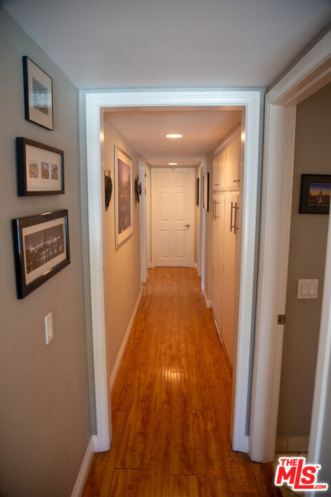 12818 Neon Way, Granada Hills CA: https://media.crmls.org/mediaz/beee8df8-07b2-429d-ae82-c6dbd3ce7236.jpg