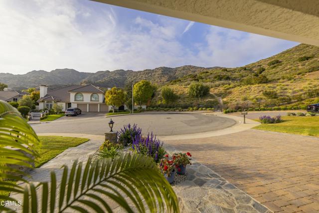 5580 Bromely Drive, Oak Park CA: https://media.crmls.org/mediaz/beeed21b-0f3e-463d-9331-8935a6b066cb.jpg