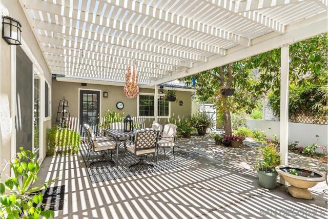5483 Maisel Way, San Diego CA: https://media.crmls.org/mediaz/beefa367-6b44-4a09-8f49-70d0fc1fabe3.jpg