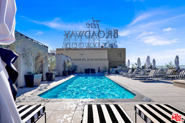 1645 Vine Street, Los Angeles CA: https://media.crmls.org/mediaz/bef00dd4-9520-4cfa-a2b6-6e505b8903e3.jpg