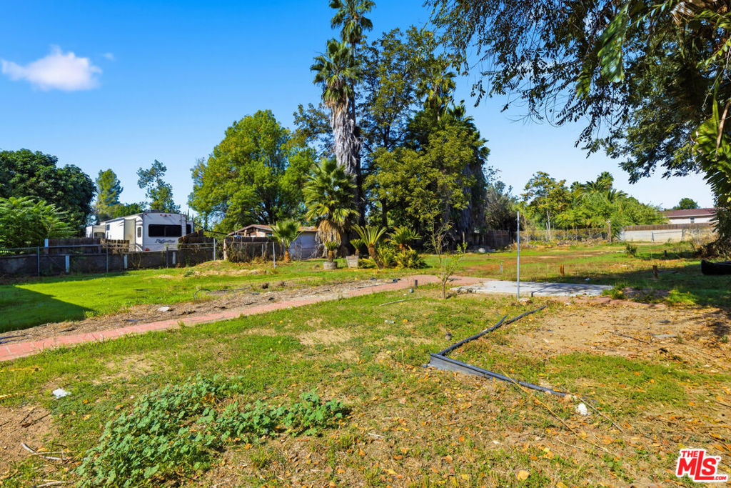 Bef086Df 095B 4Da1 985E C7A5F2Fca415 19211 Strathern Street, Reseda, Ca 91335 &Lt;Span Style='BackgroundColor:transparent;Padding:0Px;'&Gt; &Lt;Small&Gt; &Lt;I&Gt; &Lt;/I&Gt; &Lt;/Small&Gt;&Lt;/Span&Gt;