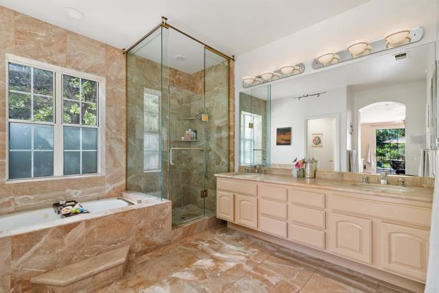 2034 Ridgecrest Place, Escondido CA: https://media.crmls.org/mediaz/bef0b067-c579-4b97-a41d-217c74dc9435.jpg