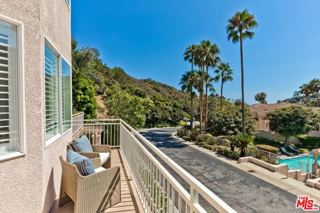 Drew Fenton | 746 Palisades Drive Pacific Palisades CA | MLS: 6794665