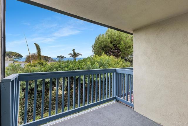 Detail Gallery Image 28 of 36 For 650 E Solana Cir, Solana Beach,  CA 92075 - 2 Beds | 1/1 Baths