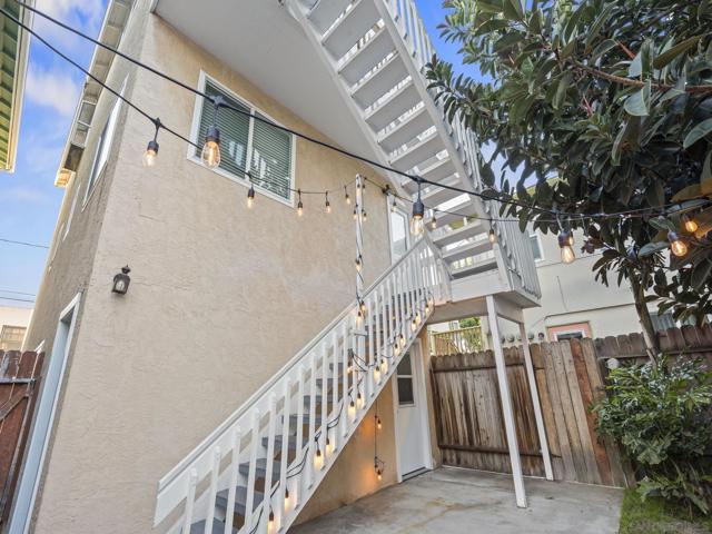 406 408 & 408B E Ave, Coronado CA: https://media.crmls.org/mediaz/bef2dc9e-dd15-4f36-929b-032f66670f74.jpg