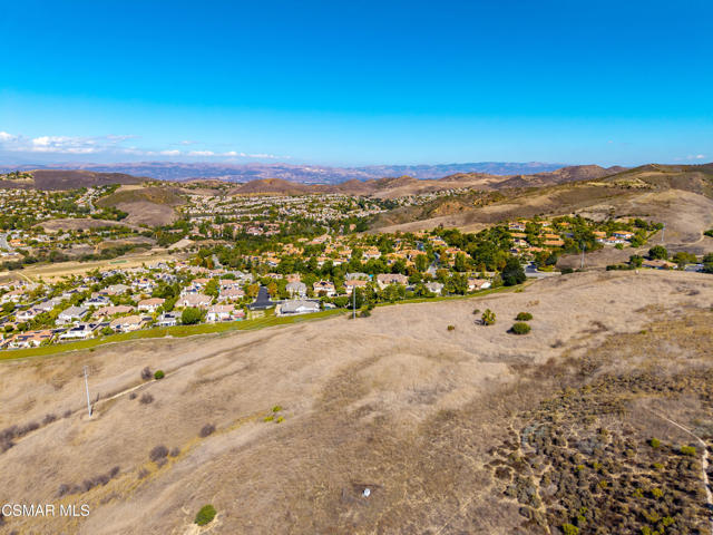 1901 Westlake Boulevard, Westlake Village CA: https://media.crmls.org/mediaz/bef36dc8-c384-4e1a-99a3-a0b06012332f.jpg