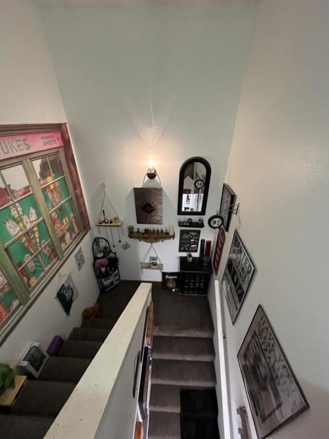 201 Rio Vista Drive, King City CA: https://media.crmls.org/mediaz/bef47fe7-a58e-496b-888e-607d18f84150.jpg