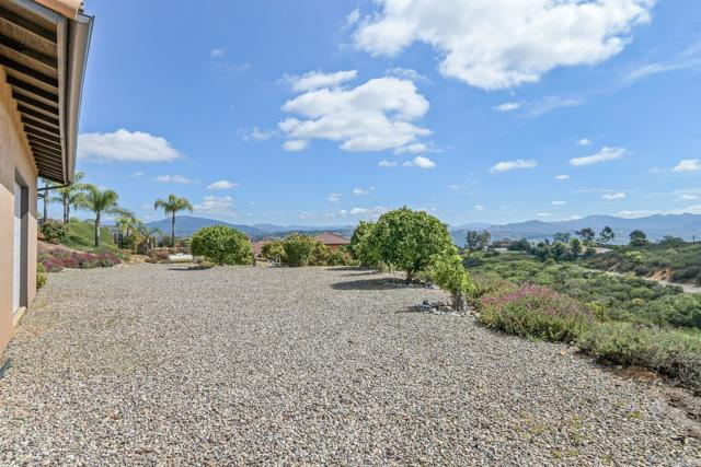 Detail Gallery Image 37 of 38 For 164 Dawn View Way, El Cajon,  CA 92021 - 4 Beds | 2/2 Baths